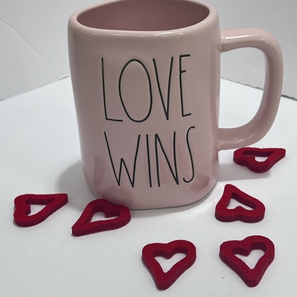 Rae Dunn Other - NWT 💓 RAE DUNN mug⭐️NEW